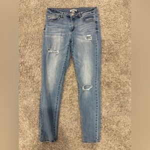 Refuge Light Blue Distressed Skinny Jeans | Women’s Size 8